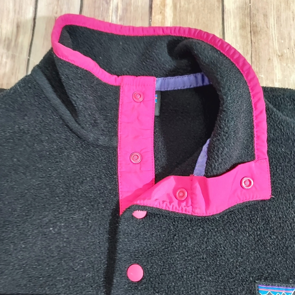 Patagonia Synchilla black/pink Snap-T fleece pullover S - Picture 5 of 12